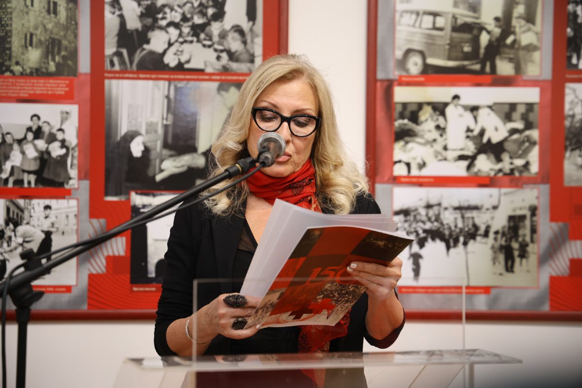 Crveni krst izlozba Snežana Đenić