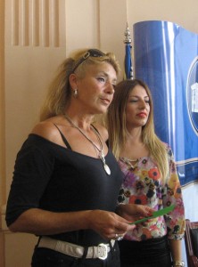 sonja-djokovic-na-dodeli-sa-dunjom-djenic