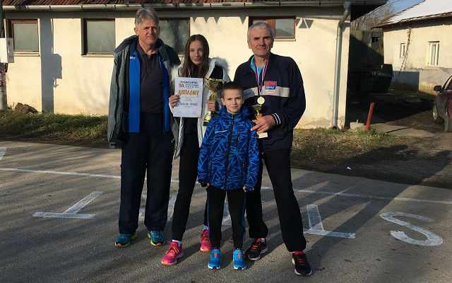 Dve medalje za atletičare
