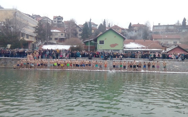 Otkazano plivanje za Bogojavljenski krst