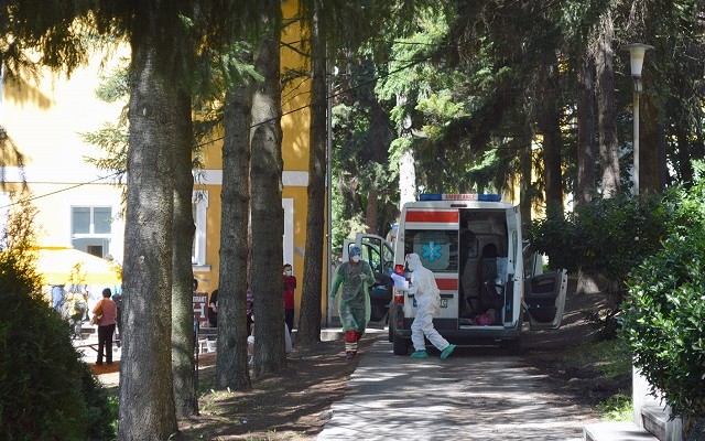 U bolnici osam, u kasarni 33 pacijenata