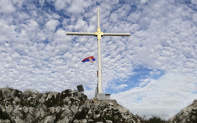 Ostvarenje sna - krst na Drežničkoj gradini