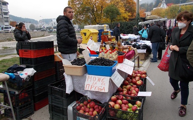 Tradicionalni vašar "Petkovica" na Međaju