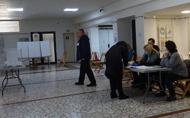 Duplo manja izlaznost u odnosu na junske izbore