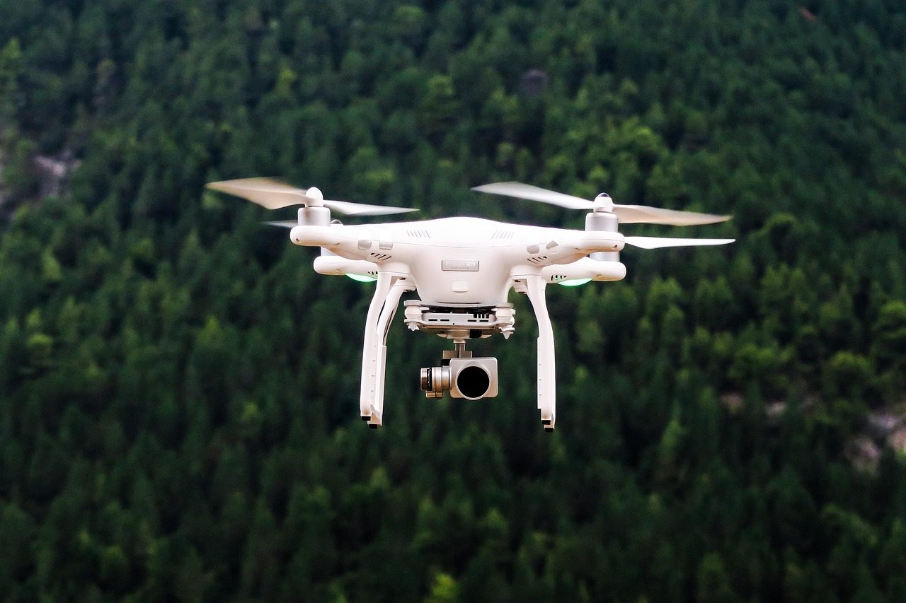 20260812-230009-dron-1-zvfYkf.jpg