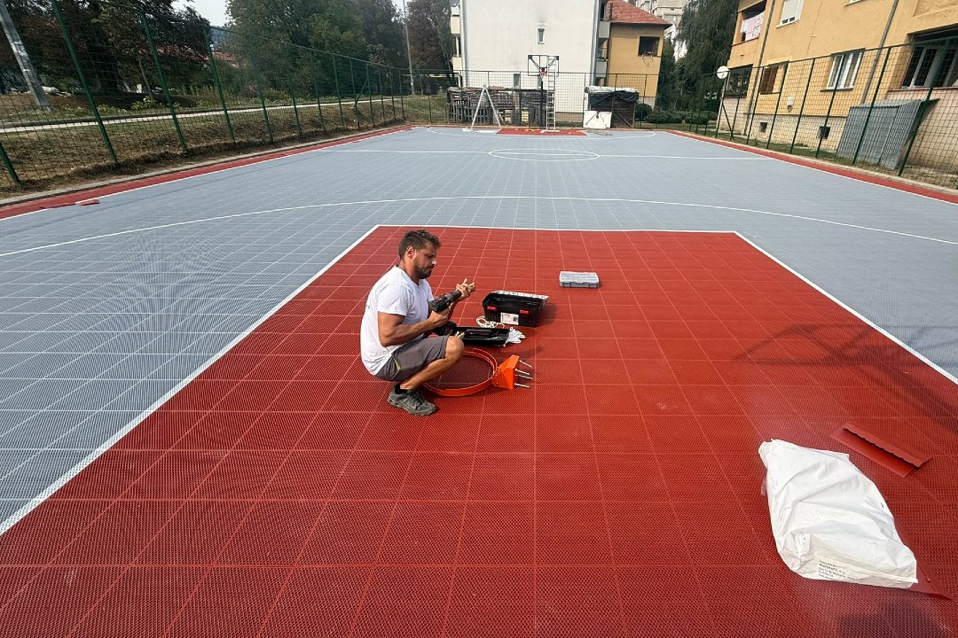 20260910-093552-rekonstrukcija-sportskog-terena-sevojno-2026-foto-1-cw8lAJ.jpeg