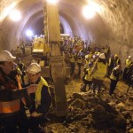 RADNICI I MEHANIZACIJA U TUNELU