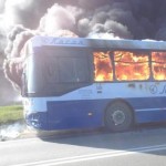 Izgoreo autobus