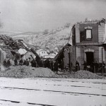 Zeleznicka stanica porusena prilikom saveznickog bombardovanja 1944