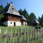 staro-selo-sirogojno_1309709797_n