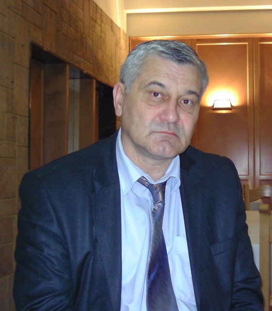 Prof.dr Vojo Lakovic