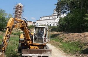 Izgradnja vodovodne i kanalizacione linije za crkvu u Krčagovu