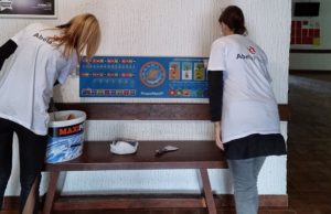 Volonteri kompanije AbelaPharm u Domu zdravlja Užice