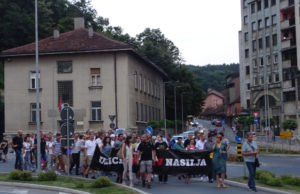 Blokada saobraćaja kod kružnih tokova