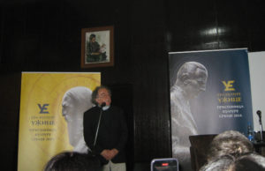 Pisana reč traje koliko i vreme