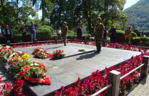 Cveće i prvi put – pomen na Partizanskom groblju