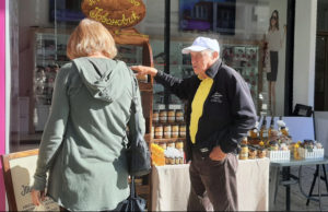 Tradicionalna pčelarska izložba „Užički medeni dani“