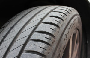 Od danas u Srbiji obavezne zimske gume — kazne do 20.000 dinara za vozače