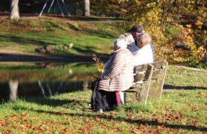 Raspisan likovni i literarni konkurs „Mudrosti starih za iskustva mladih“