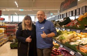 Uprava lidla za kasom, a zaposleni iz prodavnice u spa centru