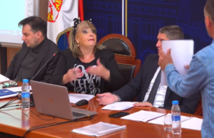 Prekid sednice, Sinđić (ZLF) udaljen, u sali skupštinsko obezbeđenje (VIDEO)