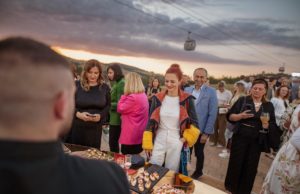 Gondola Ethno Vibe: Između neba i jezera GOLDGONDOLAPT1 251